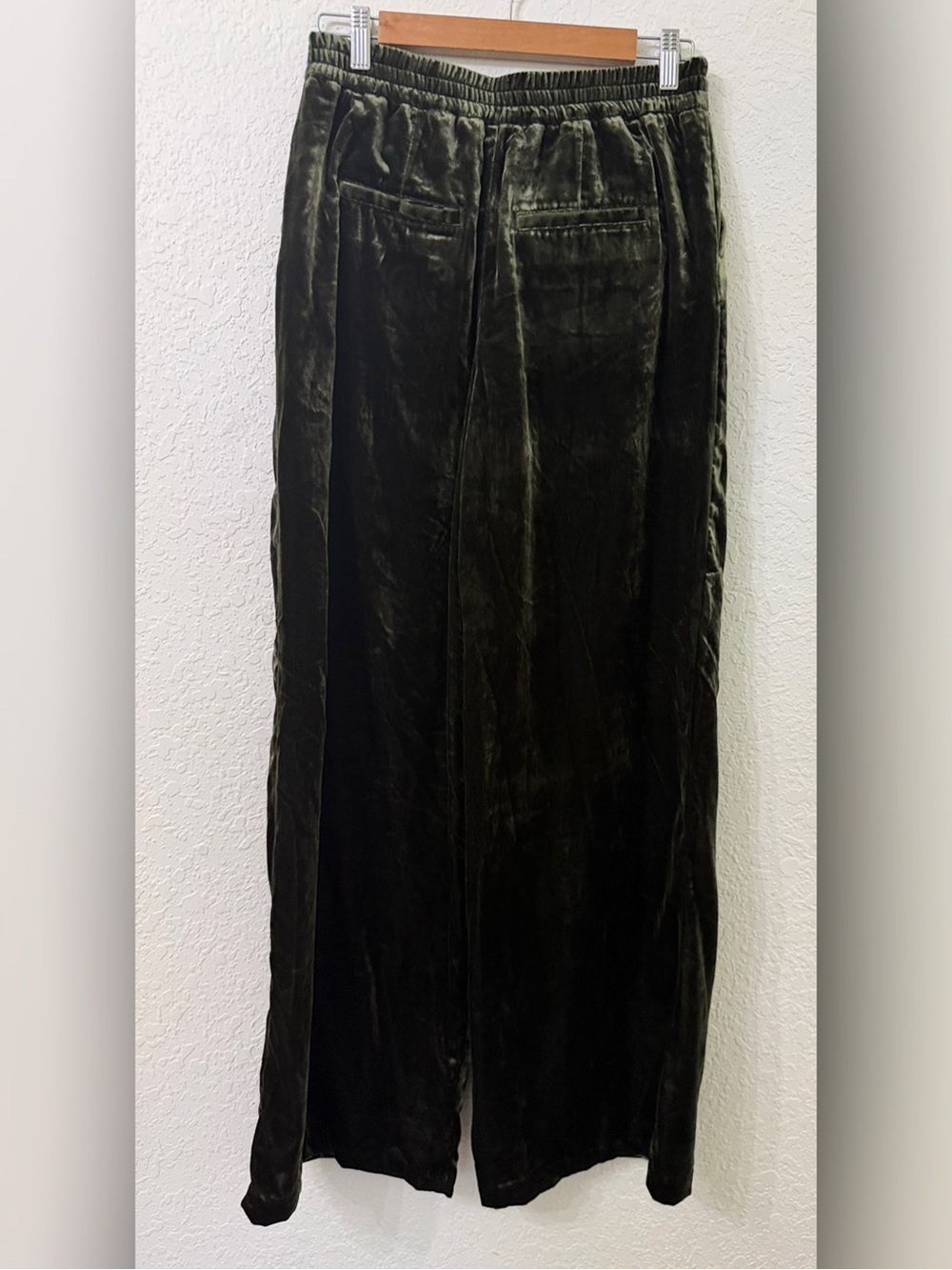 Anthropologie Wide Leg Velvet Velour Pants - Green - Small - Picture 6 of 15